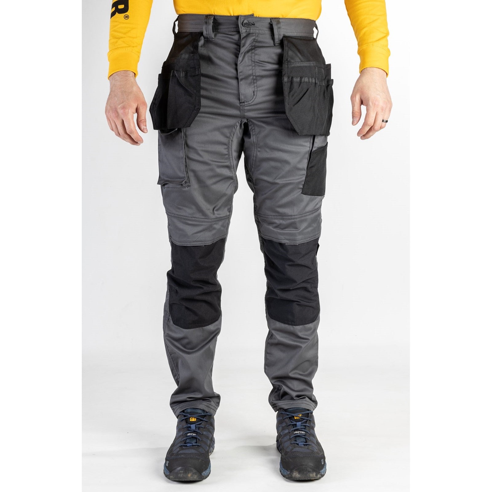 Essentials Stretch Knee Pocket - DARK SHADOW-BLACK 30S